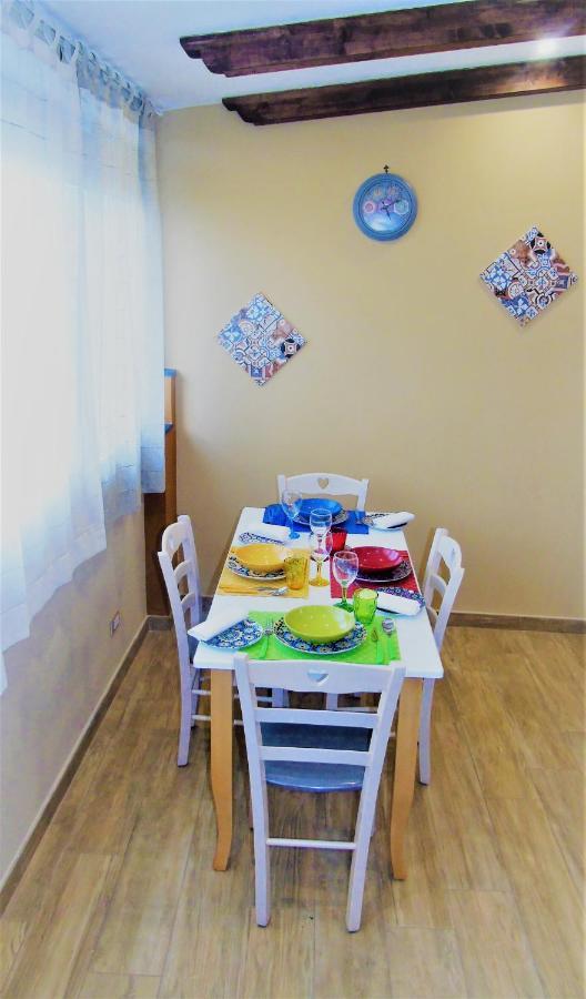 Casa Le Maioliche Apartment Giardini Naxos Ngoại thất bức ảnh