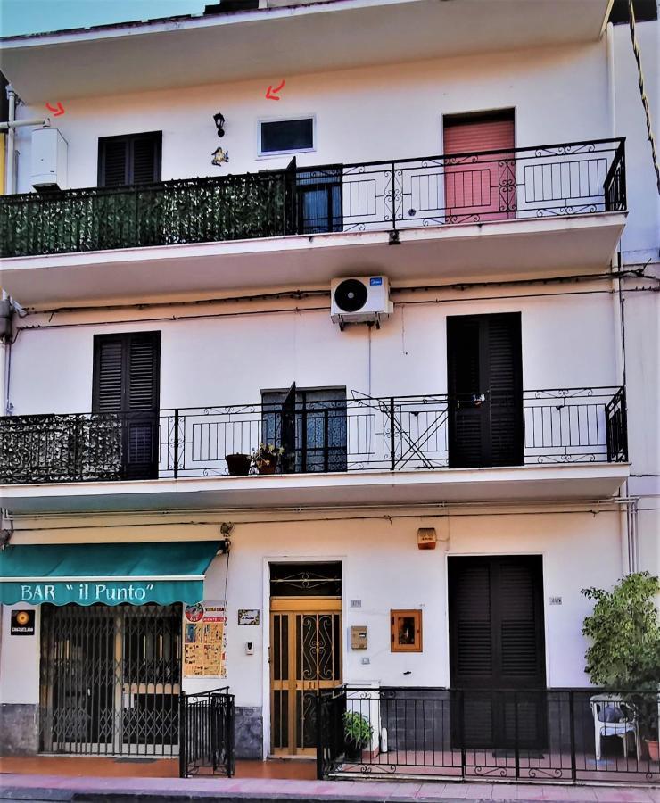 Casa Le Maioliche Apartment Giardini Naxos Ngoại thất bức ảnh